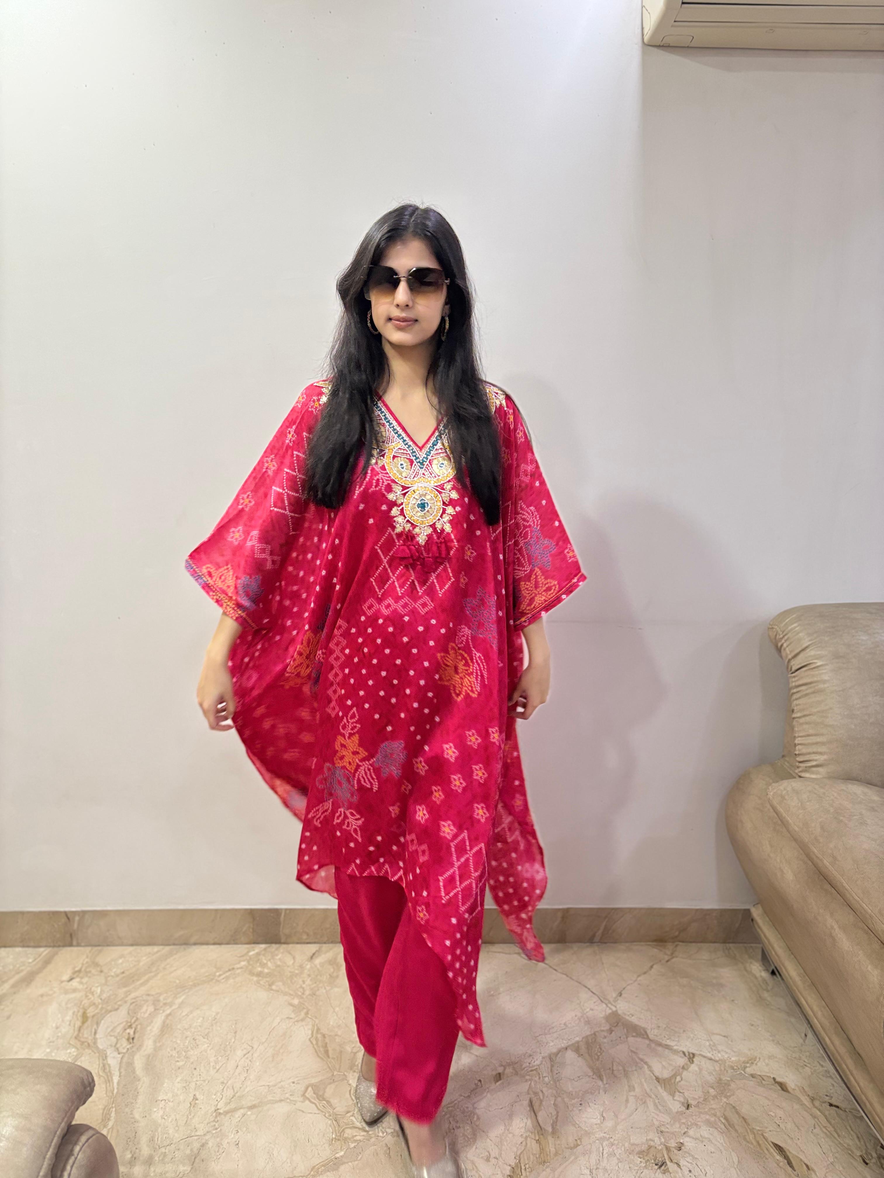 Bandhni sheen kaftan set