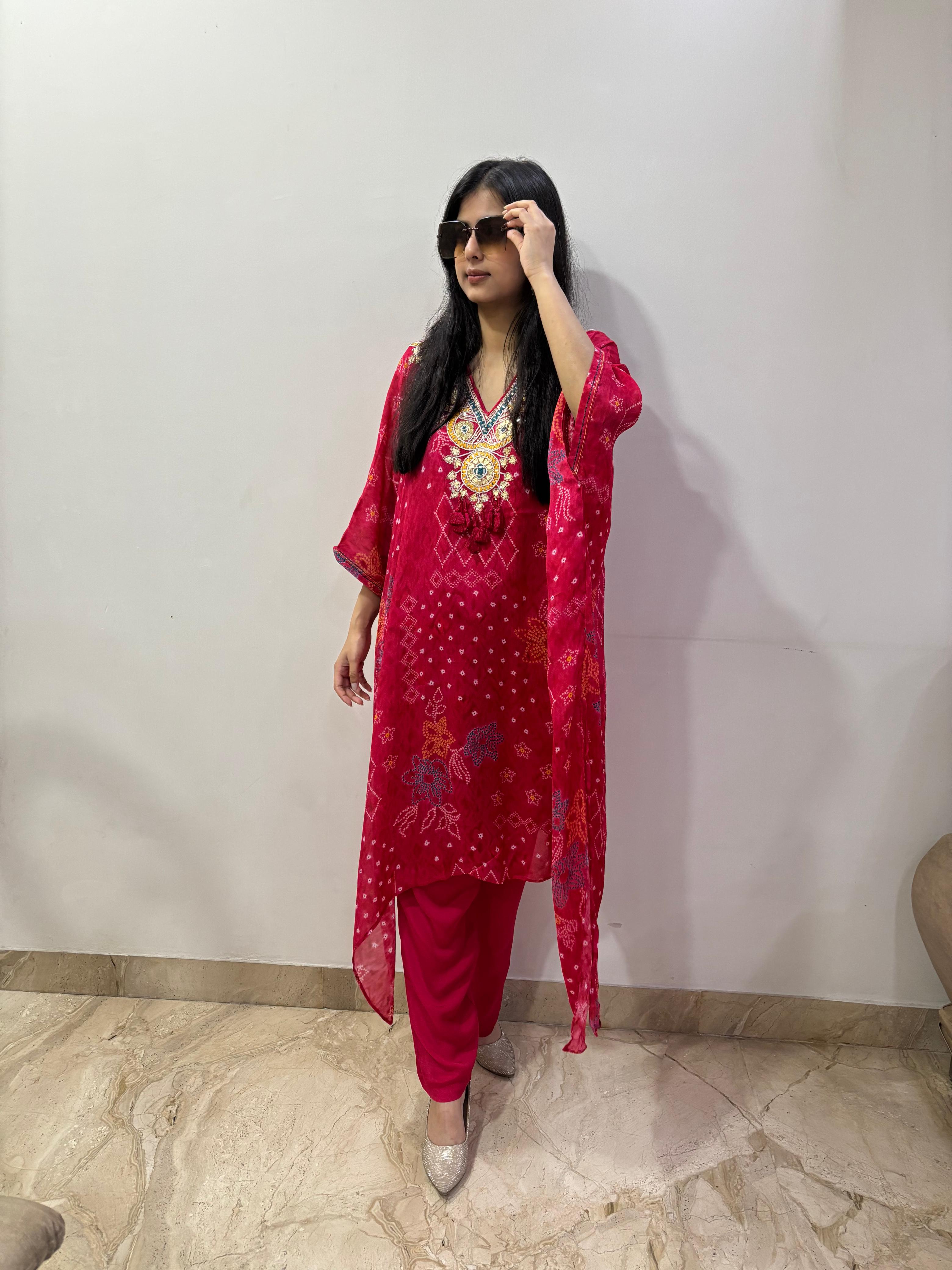 Bandhni sheen kaftan set
