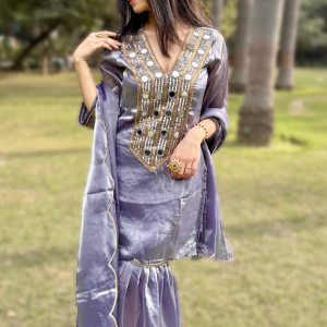 NOOR-E - GHARARA SET